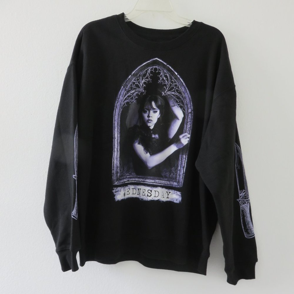 (#G) Wednesday Black Graphic Sweat Shirt Size XL
